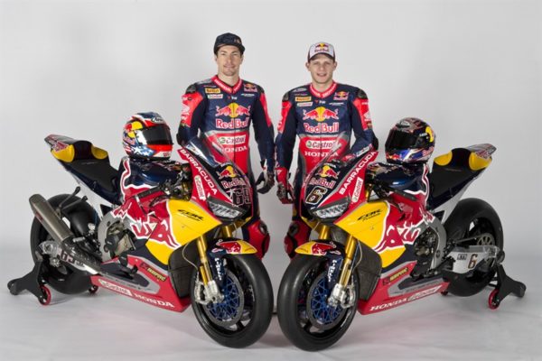 red-bull-honda-bike-static2017-nicky-hayden-stefan-bradl-gb49141