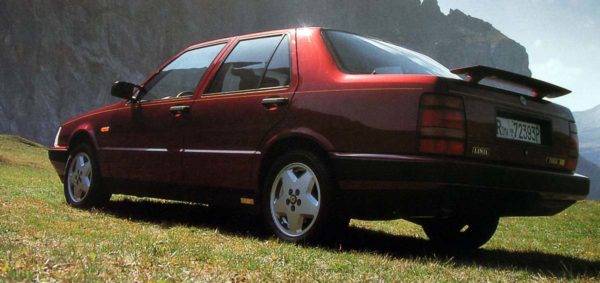 lancia-thema-ferrari-4