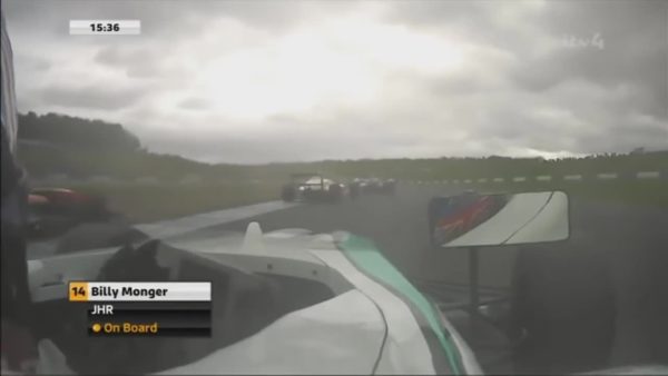 On-board di Monger, appena prima dello schianto