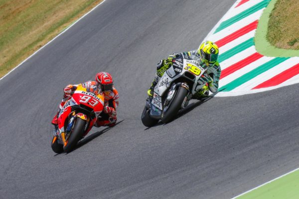 19-alvaro-bautista-esp-93-marc-marquez-esp12284_gpmugello_motogp_action-gallery_full_top_fullscreen