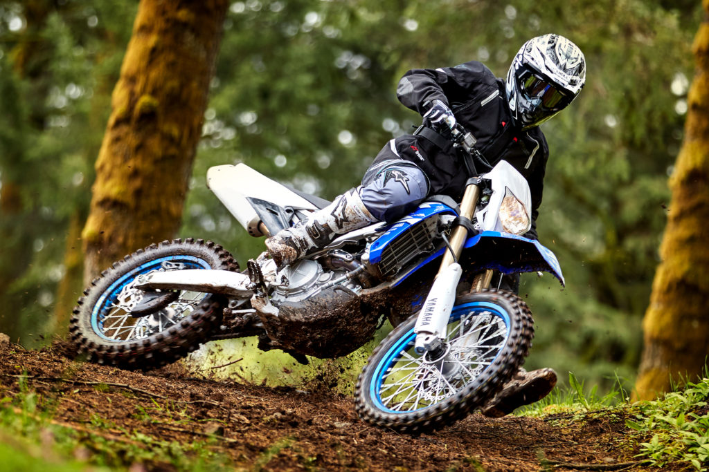 18_wr450f_blue_a4