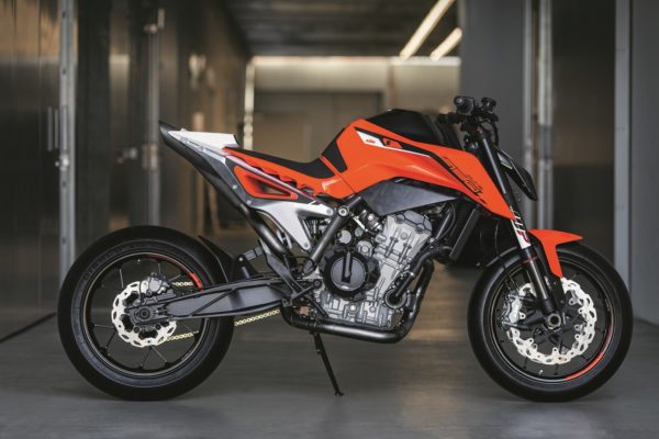 LA KTM 790 DUKE PROTOTYPE, CONCEPT SVELATA LO SCORSO ANNO AD EICMA