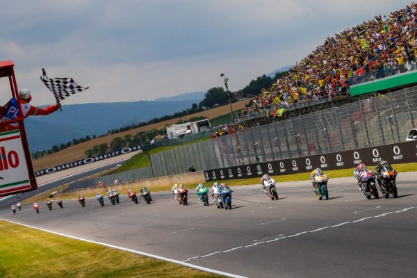 10517_gpmugello_moto3_action-gallery_full_top_fullscreen