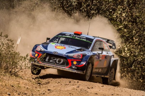 29027847_2048955305120976_1044764772596244077_n