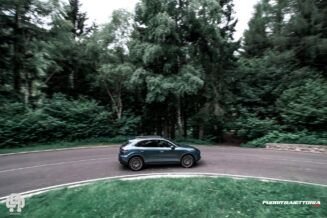 porschecayennes-16