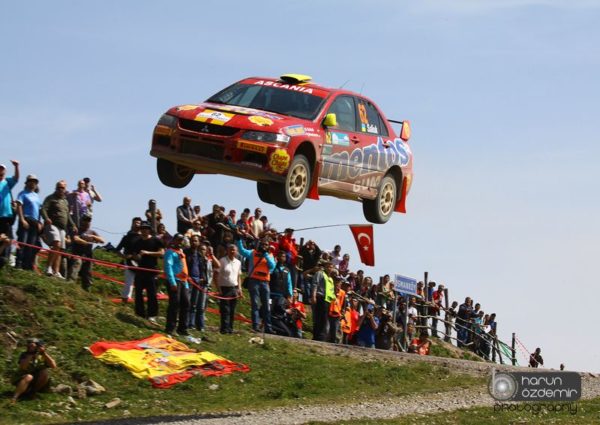 e534b7ee51dffbb68ee16080fc48241d