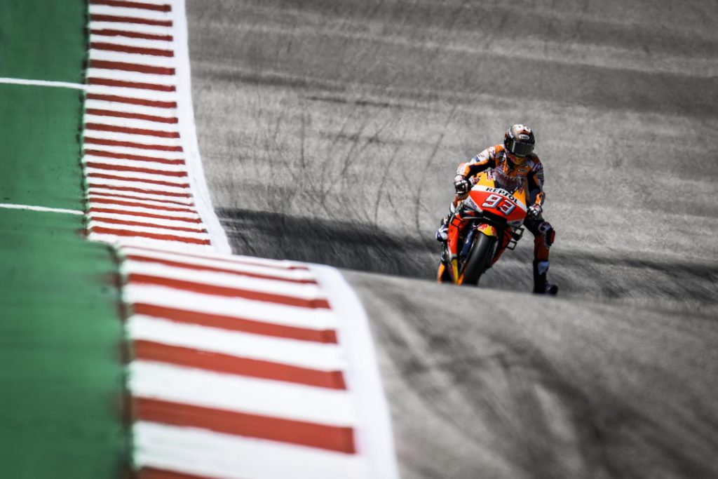 93_dsc9382-gallery_full_top_fullscreen