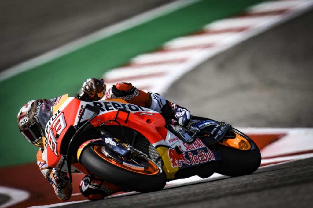 _dsc8140-gallery_full_top_fullscreen