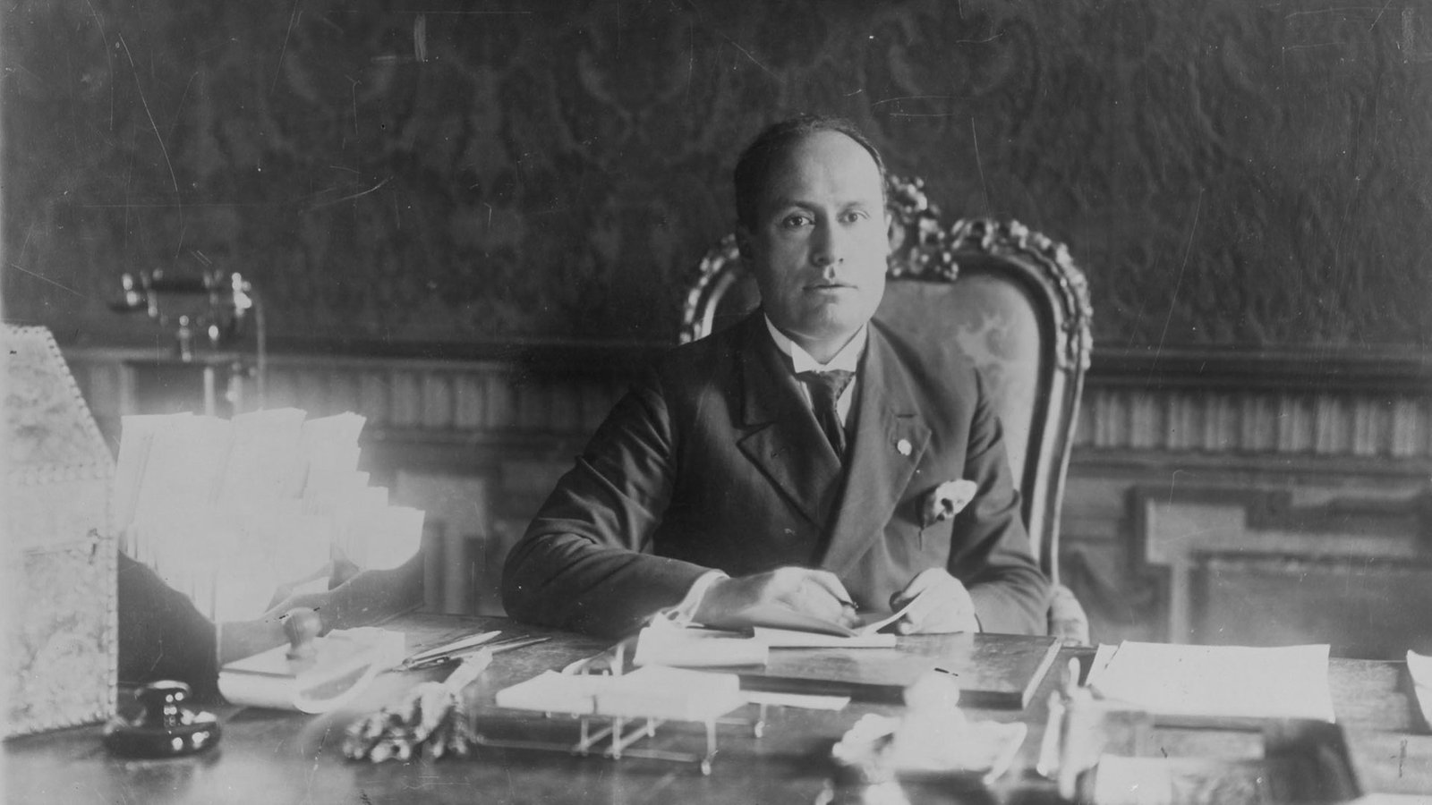 Benito Mussolini, Capo del Governo dal 1922 al 1943