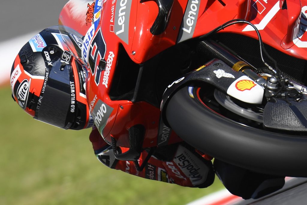 _dsc8025-gallery_full_top_fullscreen