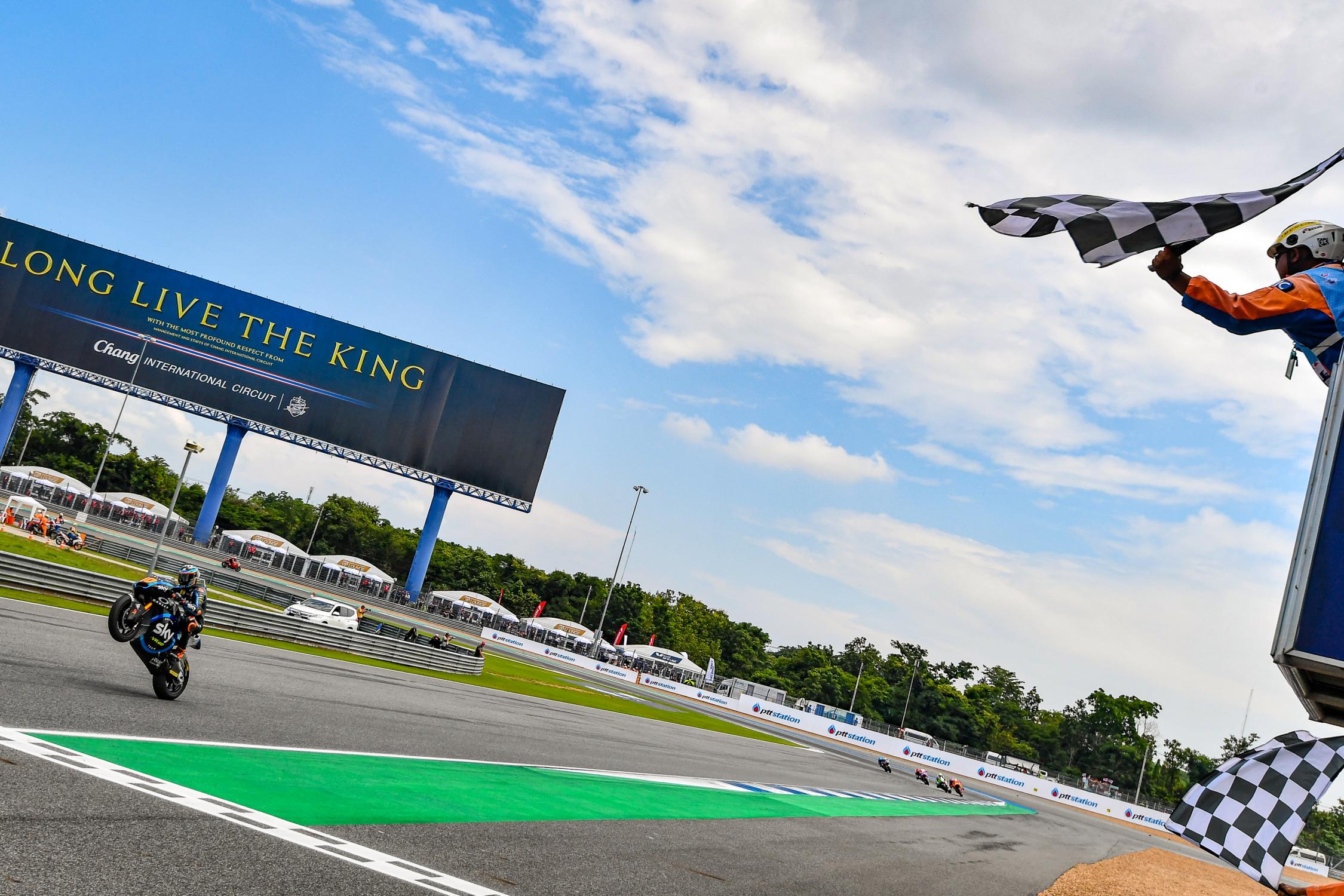 lg6_5136-2-gallery_full_top_fullscreen