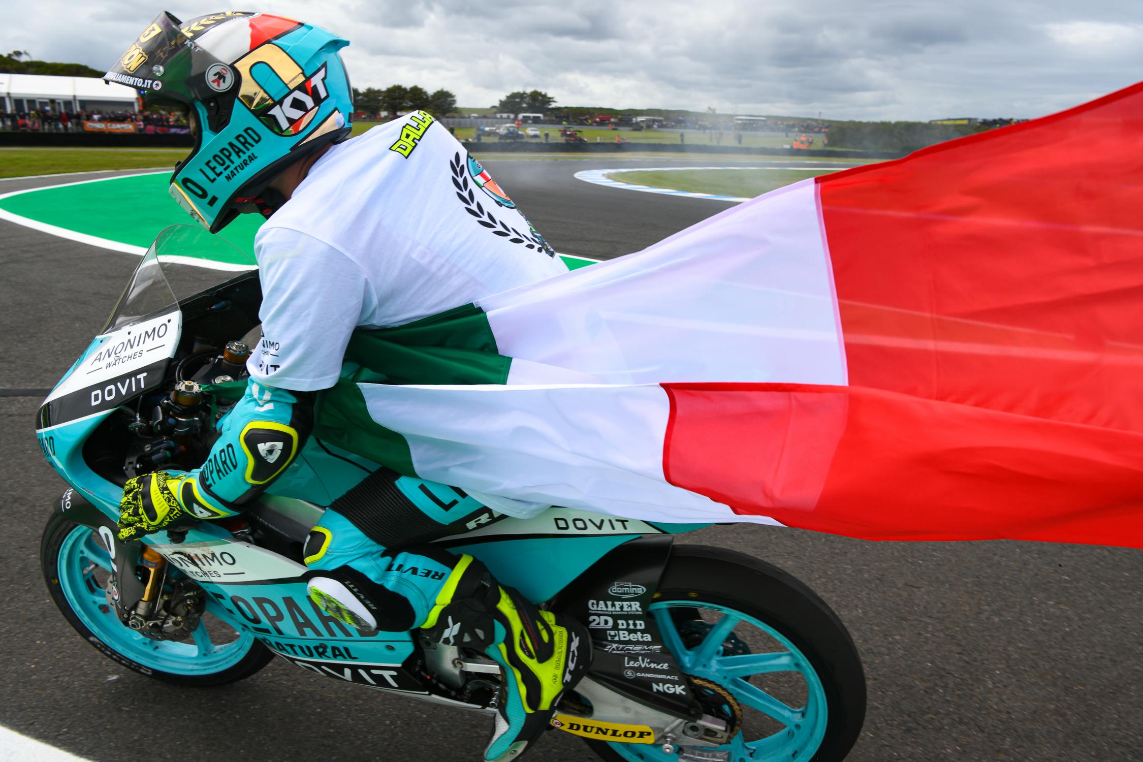 nrg_6530-gallery_full_top_fullscreen