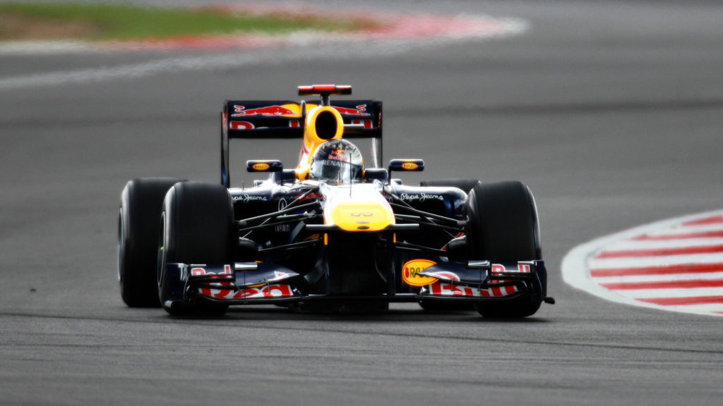 f1-fansite-com-hd-wallpaper-2011-britain-f1-gp_02