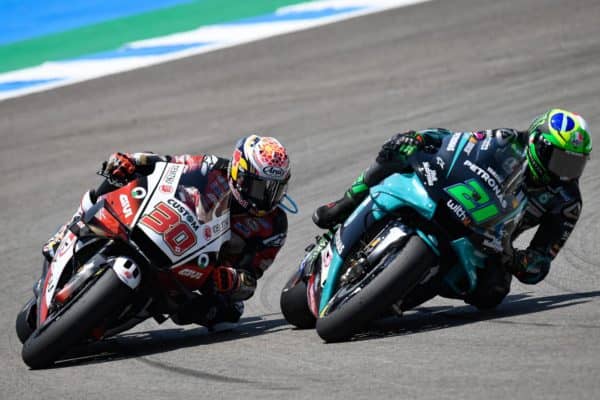 21-franco-morbidelli-ita-30-takaaki-nakagami-jpn_dsc6022-gallery_full_top_fullscreen