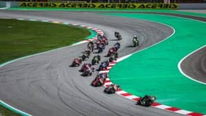 08159_dcp_r6_action_slide_big