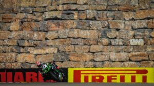 00060_dcp_r4_action_slide_big