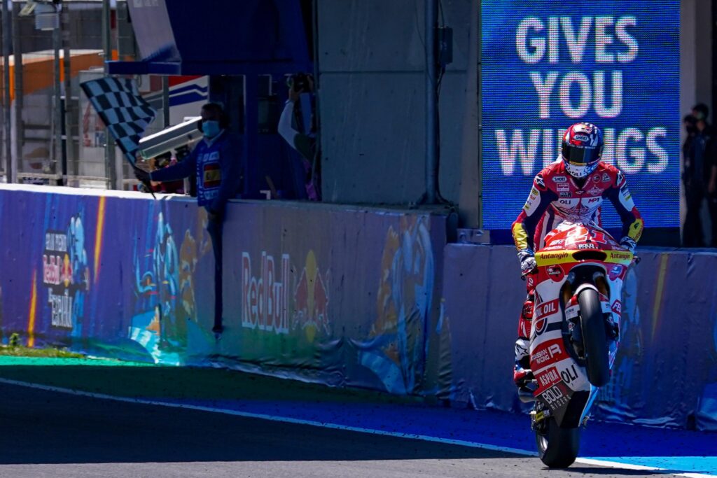 dsc02256_1-gallery_full_top_fullscreen