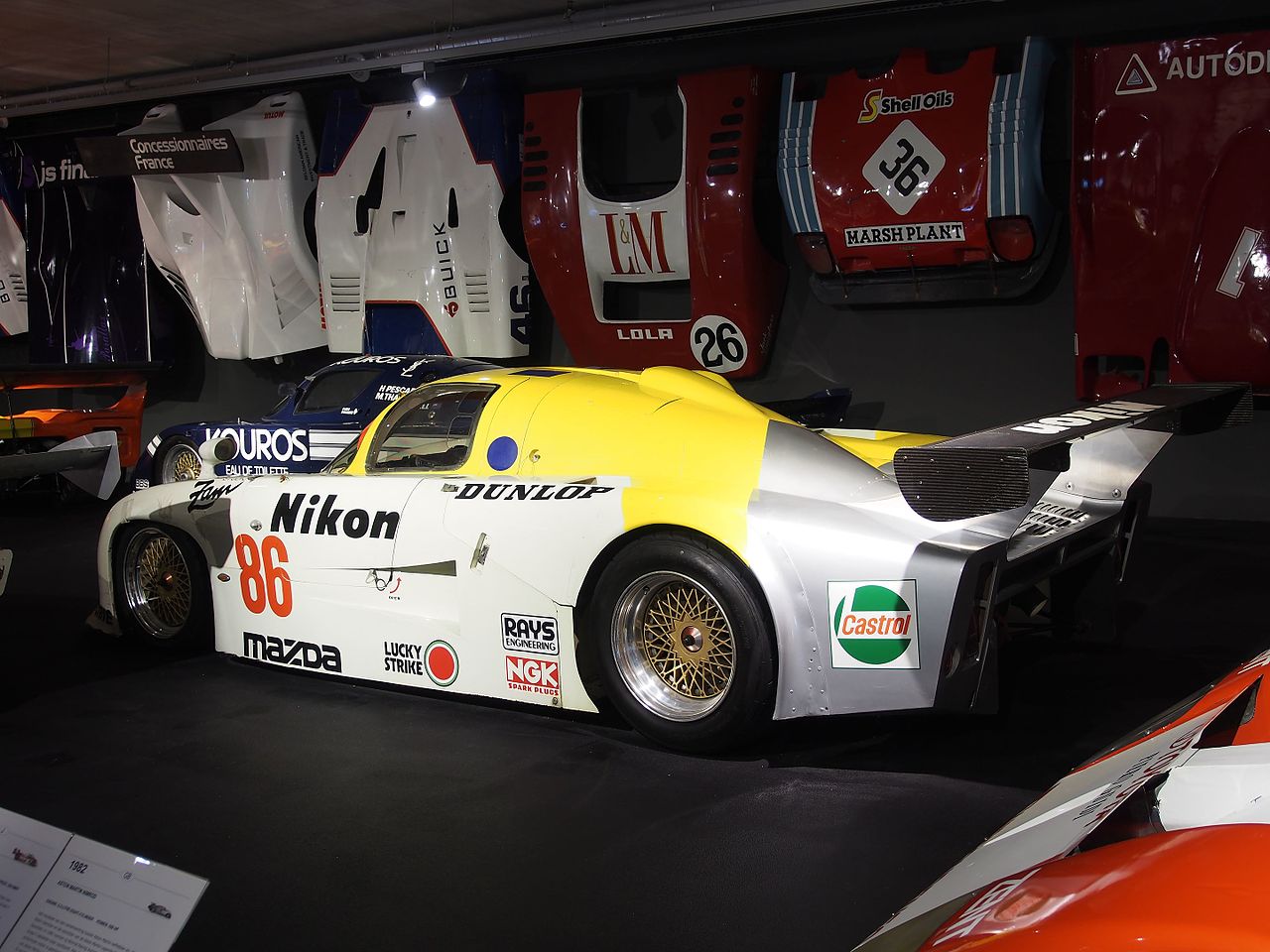 1985_mazda_737c_photo1