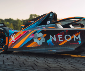 Formula E: NEOM McLaren porterà in pista una livrea generata con IA