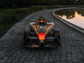 Formula E: NEOM McLaren porterà in pista una livrea generata con IA