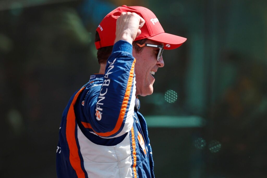 Scott dixon wins GallagherGP in indycar 2023