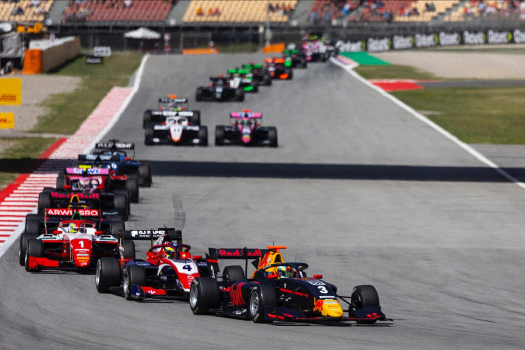 Feature Race F3 Barcellona